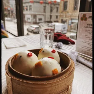 custard steamed buns