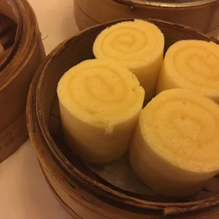 Steamed Custard Roll