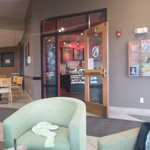 Common Area entryway to Triple Ds