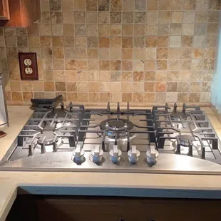 Gas counter cook top