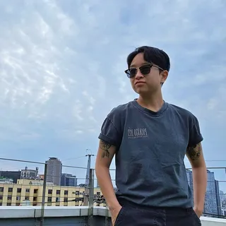 Cj L.