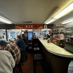 sushi and sashimi, interior