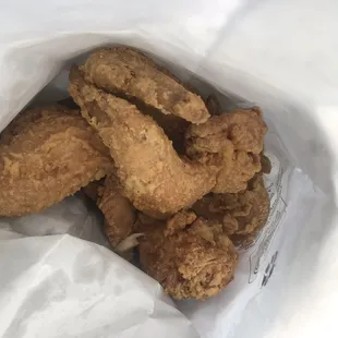chicken wings and fried chicken, food