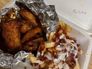 Empire Wingz