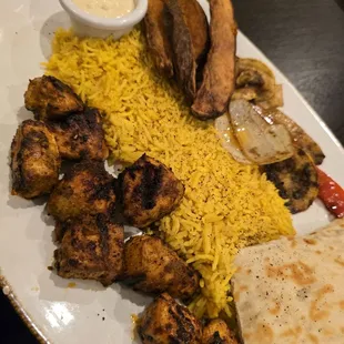 Tunisian chicken plate