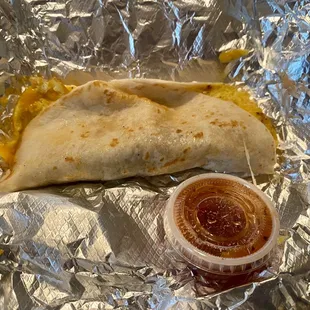Bean, cheese &amp; egg breakfast taco - delicious