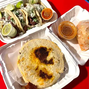 Lengua Taco Pupusa Reveulta Pupusa De Queso