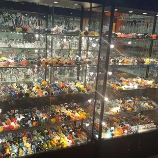 American glass hand pipes