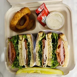 I've already eaten 7 onion rings; huge delicious portions!!!