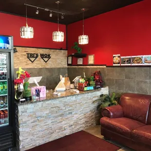 It&apos;s a take-out only type of place