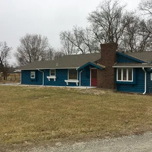 Wine tasting room/ event venue