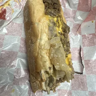 Hot Cheese Steak - 6" delicious