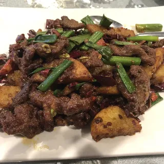 H18.  Spicy Cumin Lamb & Potato