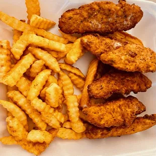 food, fried chicken, bbq wings, poultry, fried chicken wings, chicken, bbq chicken, chicken wings and fried chicken, chicken wings