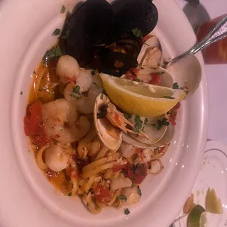 Seafood Fra Diavolo