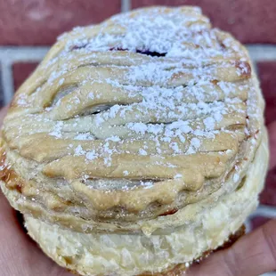 Raspberry Cage (close up) - This was sooo delicious!