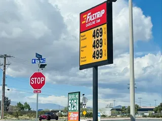 Howard's Mini Mart