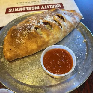 Deluxe Calzone