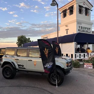 Ford display of a bad boy Raptor Bronco!
