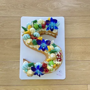 Medium letter cake