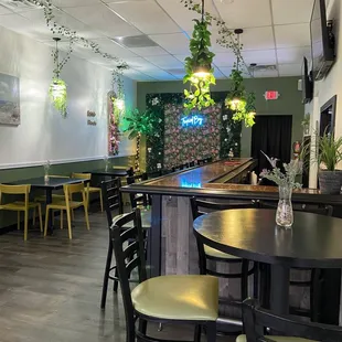 Additional dining area