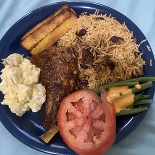 Brown stew fish / Rice n peas