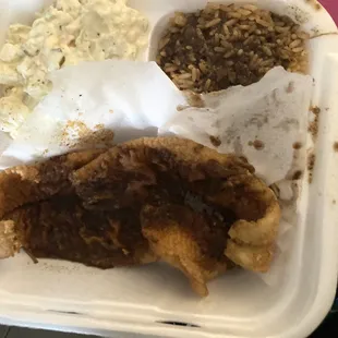 Fried flounder(oxtail gravy), rice n peas with potato salad. It's okay.