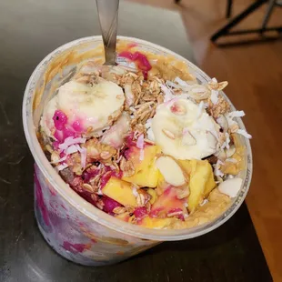 Acai and Pitaya Mix bowl