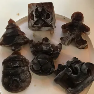 Seasons Greetings from our entire cast of iced coffee ice cubes , that are made of coffee. The way it should be.