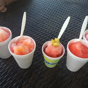 Their pickallie with chunk of pickle with strawberry snow cone and their flavor chamanada are tasty. You guys need to stop by!!!