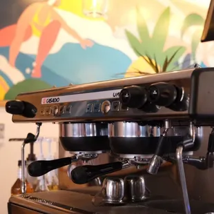 Good morning! Would you like an expresso?