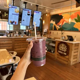 Tropical Acai Smoothie with Peanut Butter