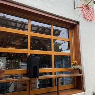 Logo and water station