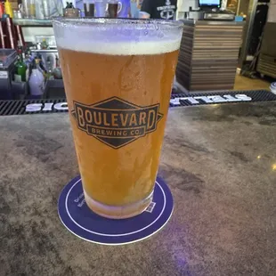 Jai Alai IPA (Cigar City Brewing) on the bar.