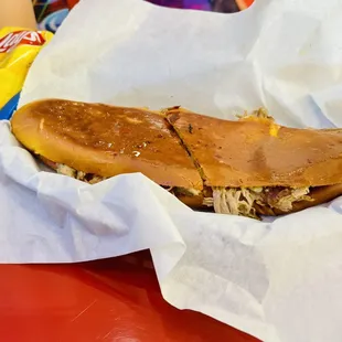 Medianoche Sandwich