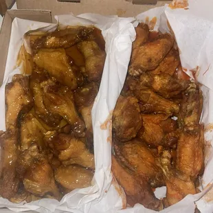 Hot honey and buffalo wings