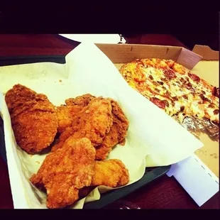 fried chicken wings, poultry, chicken wings, fried chicken, chicken wings and fried chicken, bbq wings, bbq chicken, food, chicken