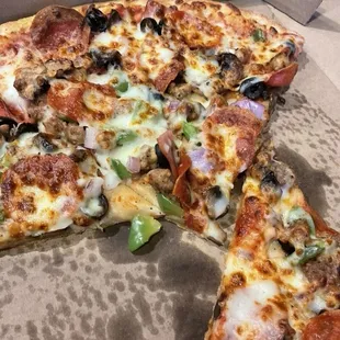 Large Supreme Specialty Pizza