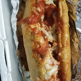 This is how they served my food and by the way the sandwich was upside down