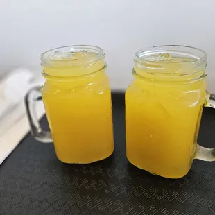 Jugo de Parcha.  Passion fruit juice