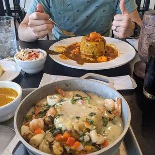 Mof con Mariscos Mixtos