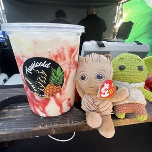 Pineapple &amp; Strawberries drink