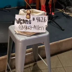 It is hard to make a decent living even as a talented musician. Let's support.