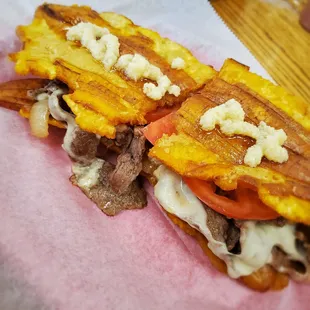 Steak Jibarito