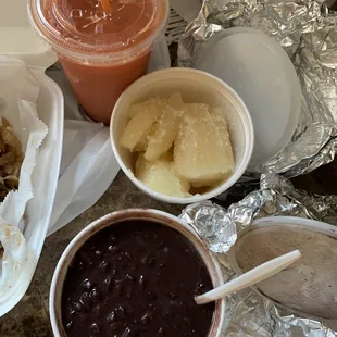 Yuca con Mojo, Frijoles Negros, Mamey Smoothie