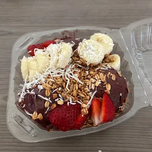 Acai bowl