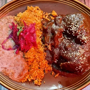 Pollo Con Mole Poblano