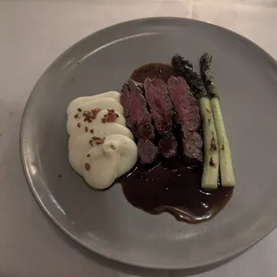 Ribeye potato robuchon, crispy garlic, asparagus, truffle demiglace 5/5  perfectly cooked