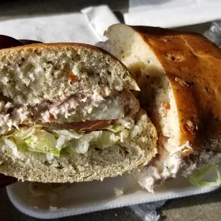 Michelle&apos;s tuna (half sandwich)