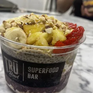 Acai bowl